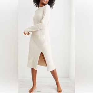 🆕 AERIE Butter Cream Sweater Dress